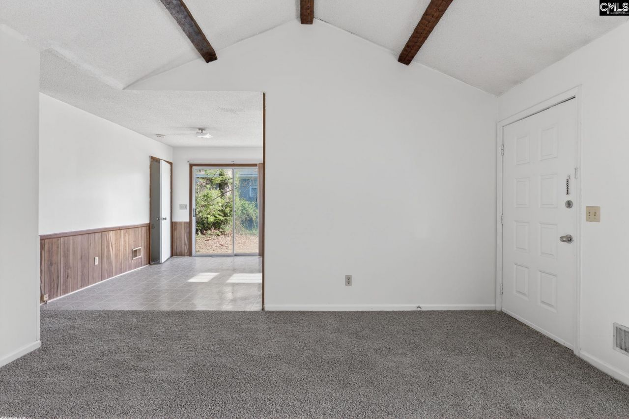 121 Gatlin Drive Photo 8