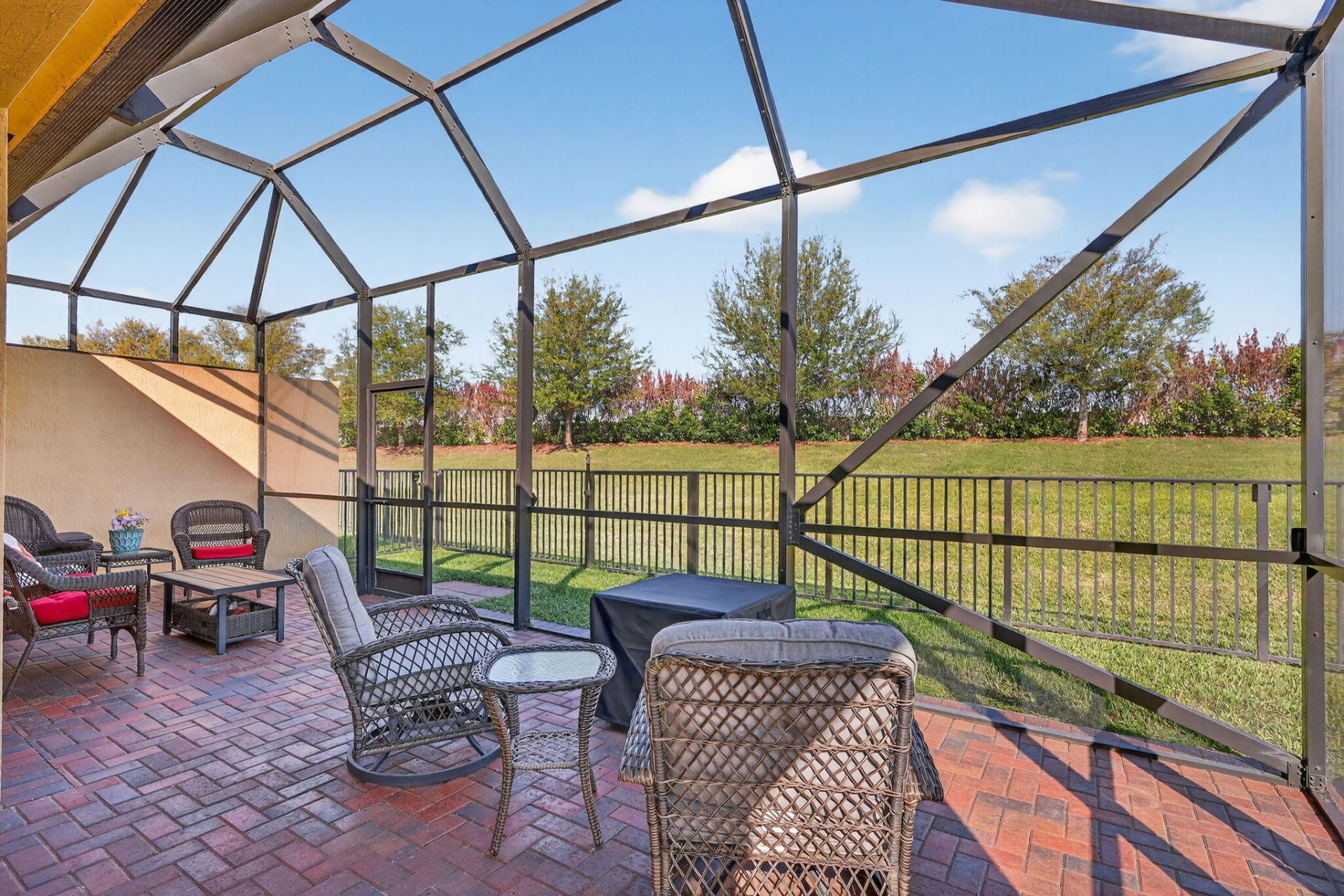 12932 SW Lake Fern Circle, Port Saint Lucie, FL 34987 Photo