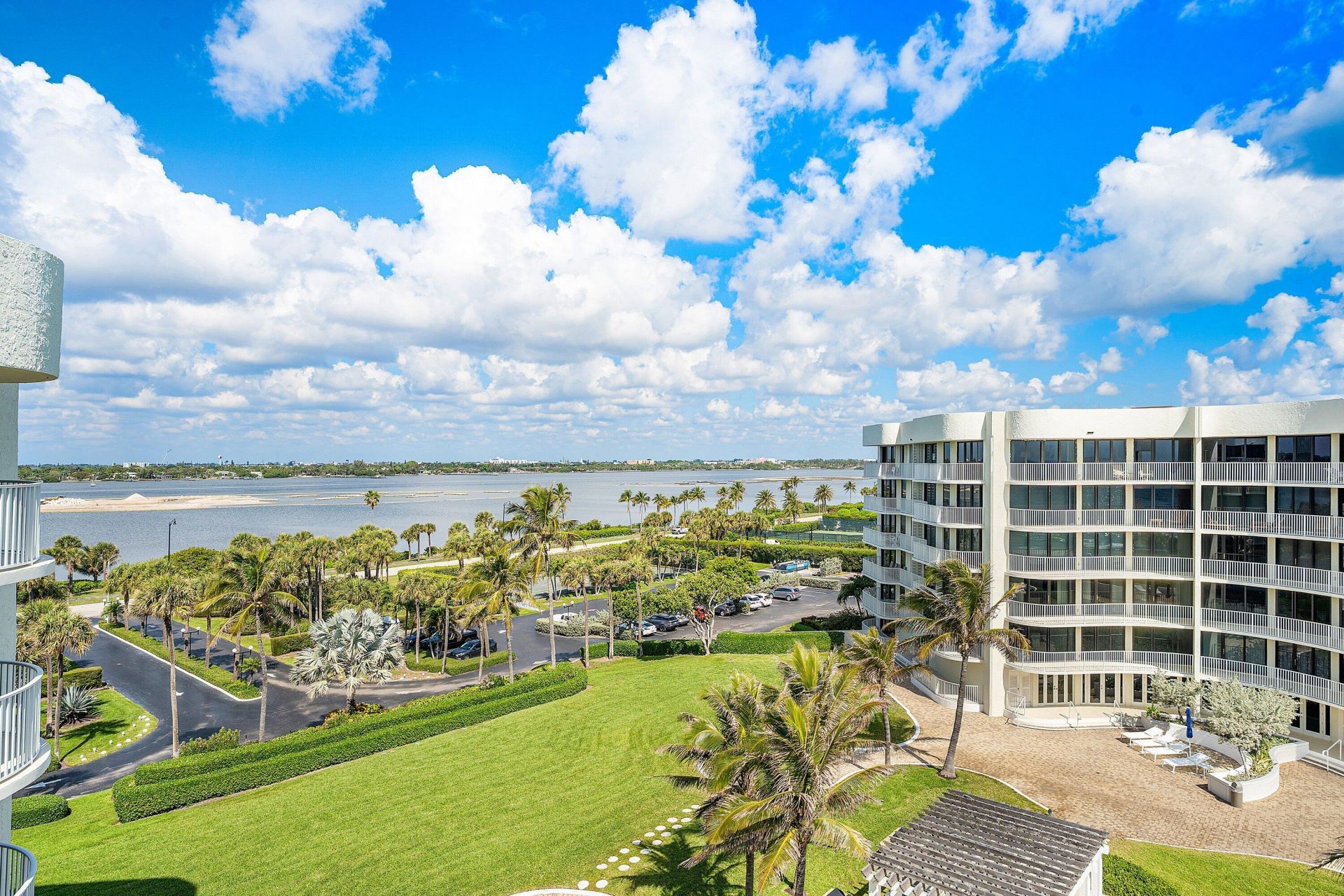 3360 S Ocean Boulevard, Palm Beach, FL 33480 Photo