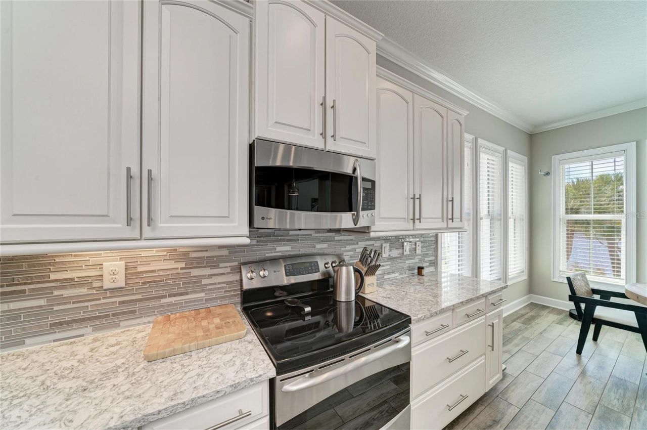 348 Sapphire Lake Drive, Unit 101, Bradenton, FL 34209 Photo