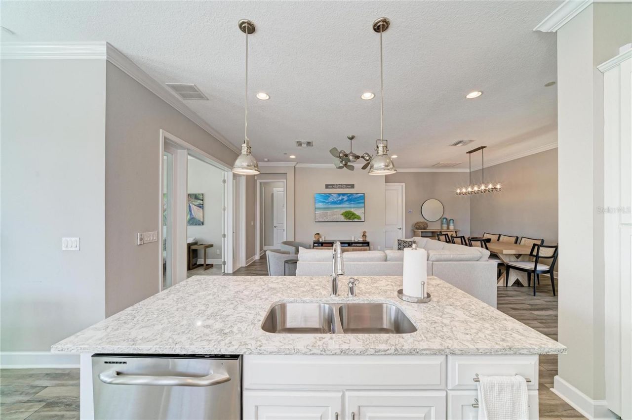 348 Sapphire Lake Drive, Unit 101, Bradenton, FL 34209 Photo