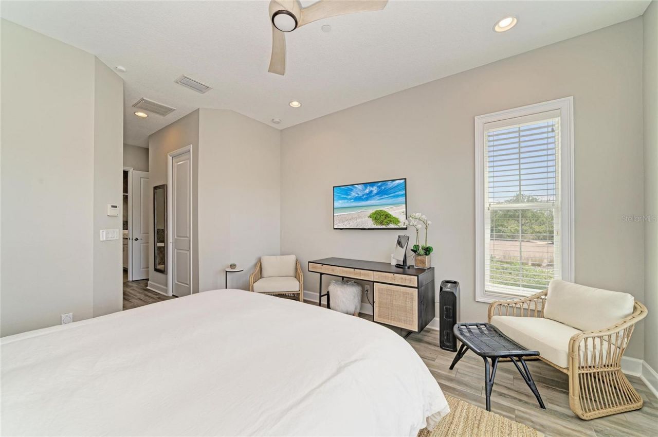 348 Sapphire Lake Drive, Unit 101, Bradenton, FL 34209 Photo