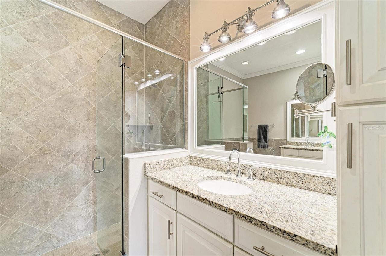 348 Sapphire Lake Drive, Unit 101, Bradenton, FL 34209 Photo