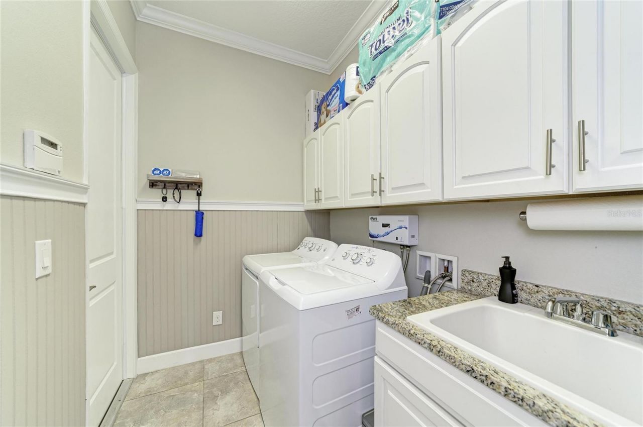 348 Sapphire Lake Drive, Unit 101, Bradenton, FL 34209 Photo
