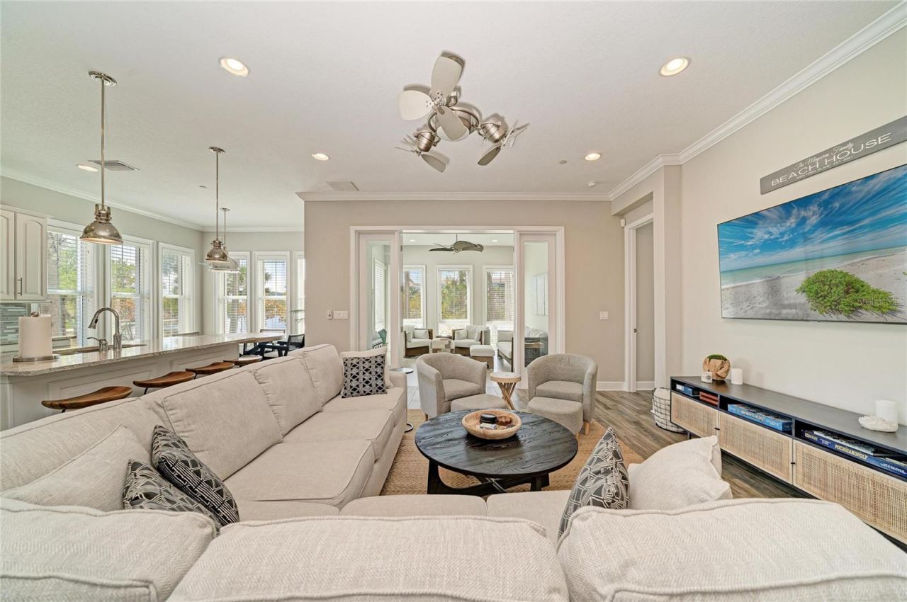 348 Sapphire Lake Drive, Unit 101, Bradenton, FL 34209 Photo