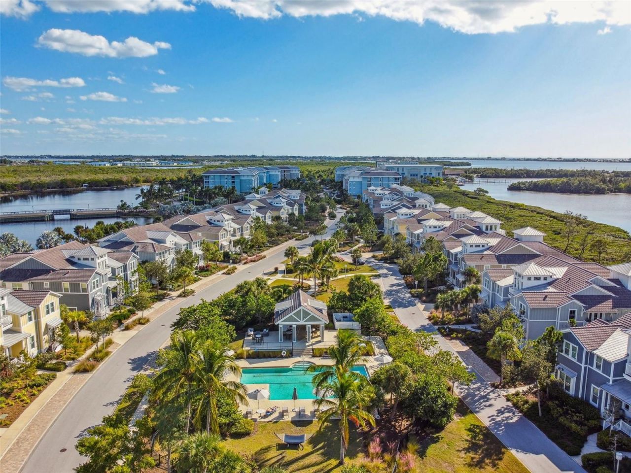 348 Sapphire Lake Drive, Unit 101, Bradenton, FL 34209 Photo