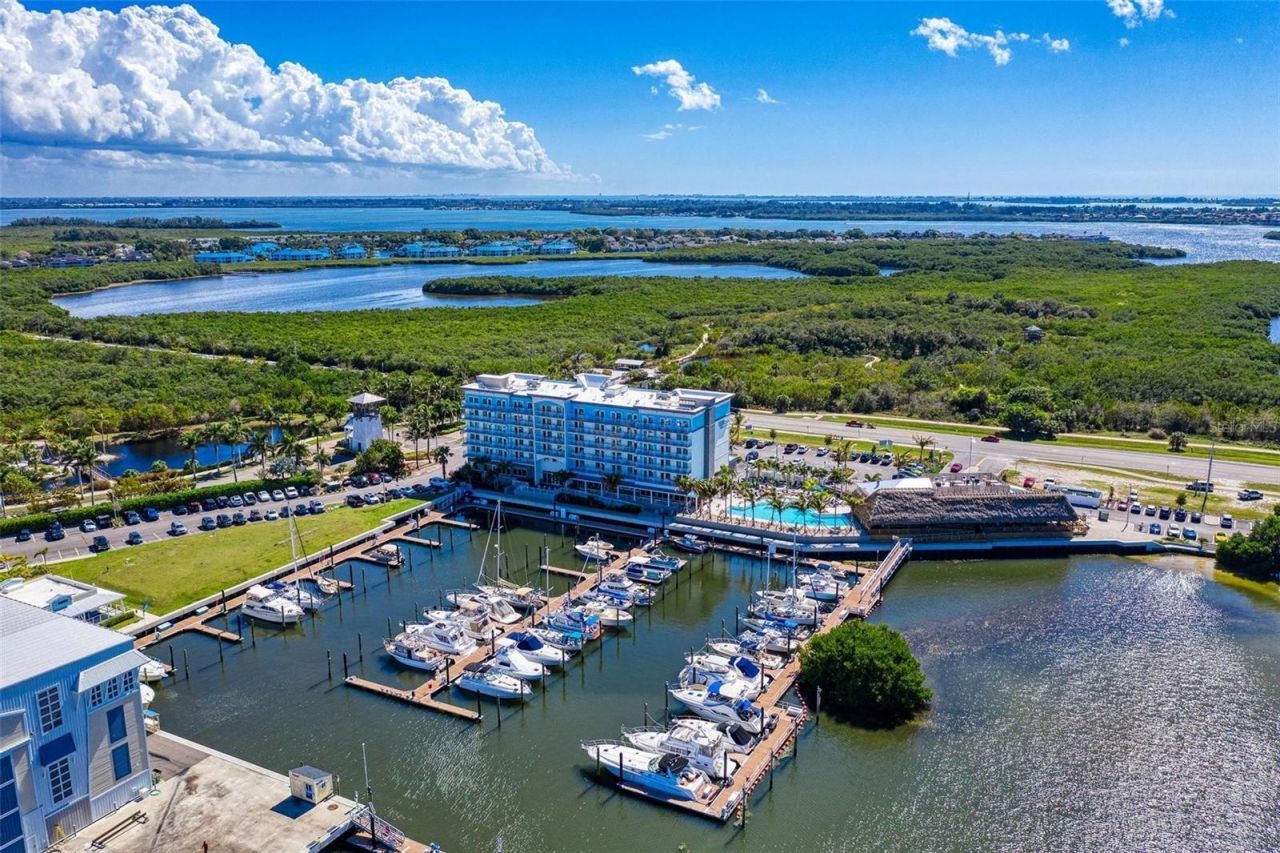 348 Sapphire Lake Drive, Unit 101, Bradenton, FL 34209 Photo