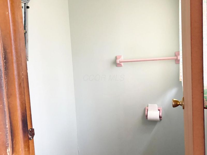 42 Walker, Athens, OH 45701 Photo 13