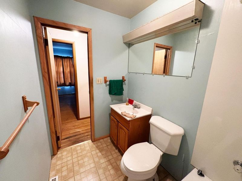 42 Walker, Athens, OH 45701 Photo 18