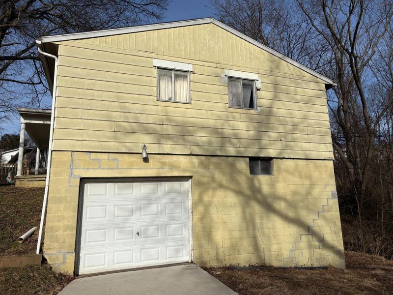 42 Walker, Athens, OH 45701 Photo 4