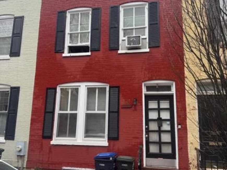 1233 33rd Street Nw, Washington, DC 20007 Main Photo