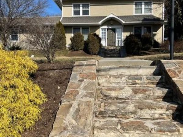 525 W STATE STREET , KENNETT SQUARE, PA 19348