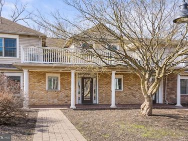 102 HIGH POINTE DRIVE, HUMMELSTOWN, PA 17036