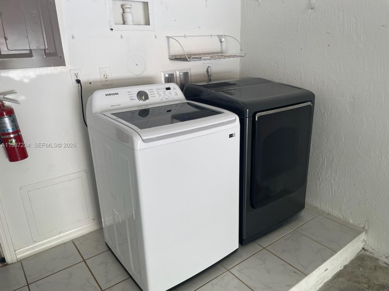 800 Sorrento Dr , Weston, FL 33326 Photo