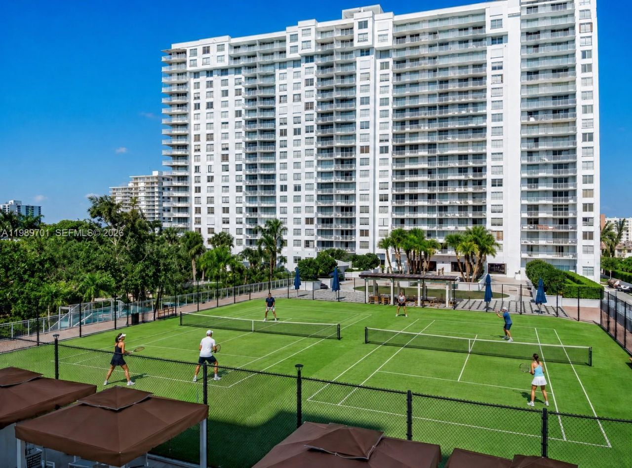 2851 NE 183rd St, Unit 905E, Aventura, FL 33160 Photo