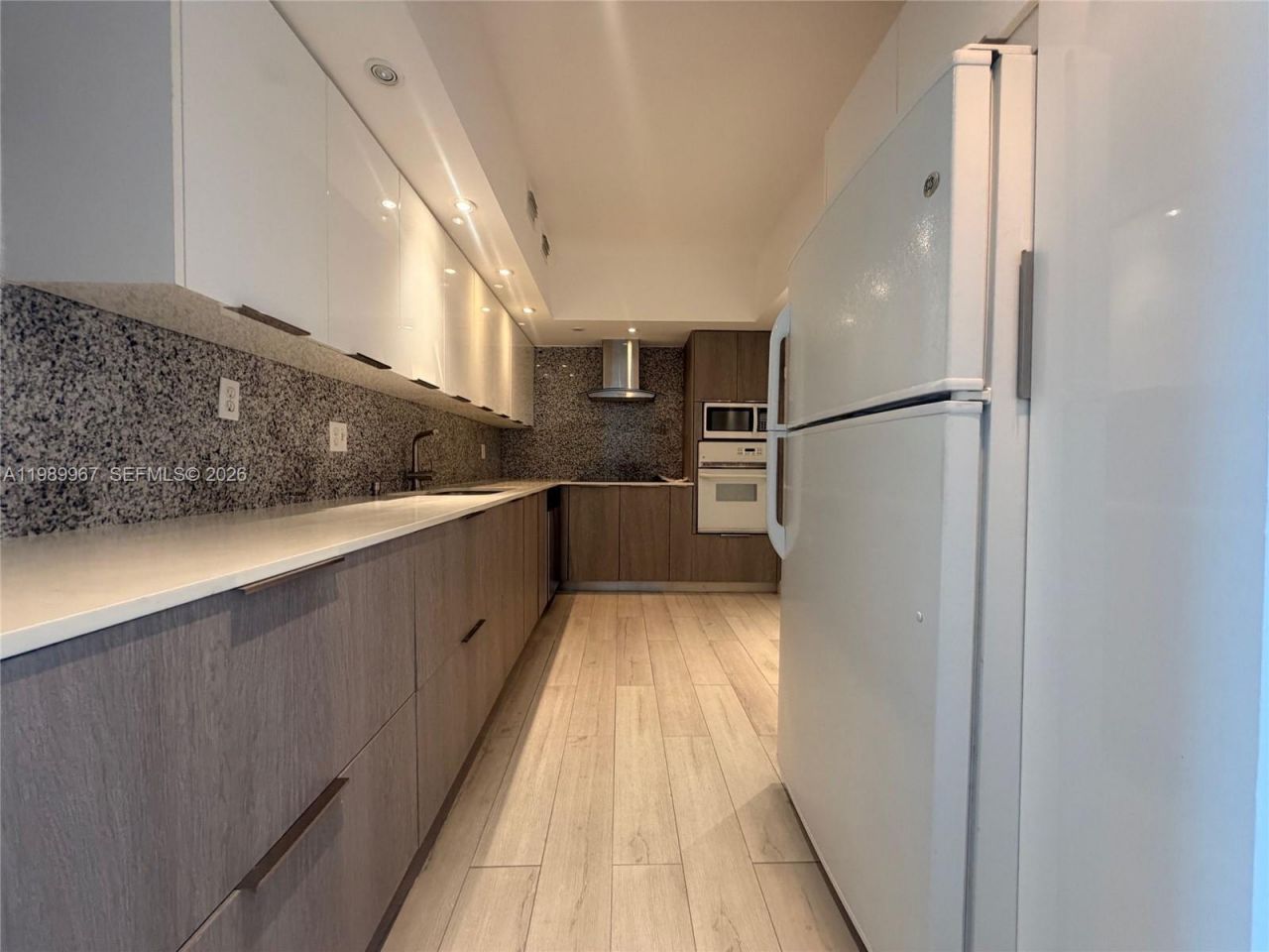 4001 S Ocean Dr, Unit 8H, Hollywood, FL 33019 Photo