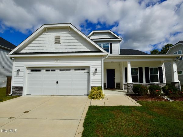 122 Permeta Drive, Sneads Ferry, NC 28460