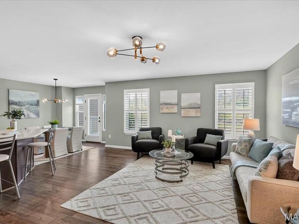 13131 Tesson Hollow Drive, St Louis, MO 63128