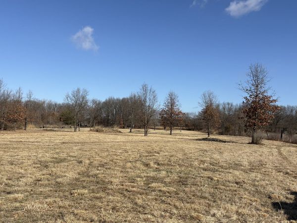 10000 4000S Road , St. Anne, IL 60964