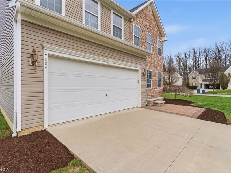 7004 Fallow Way , Lorain, OH 44053 Photo 5