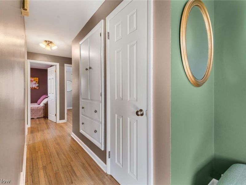 584 Hilbish Avenue, Akron, OH 44312 Photo 9