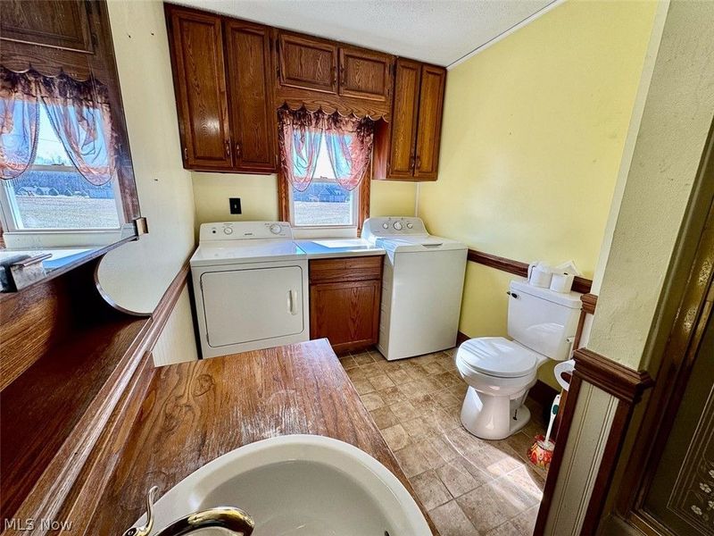 10131 Columbus Road NE, Louisville, OH 44641 Photo 15