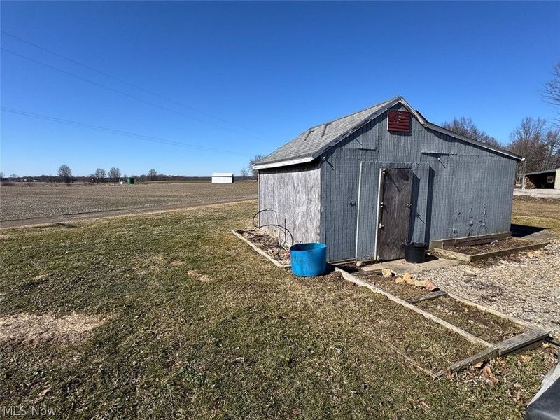 10131 Columbus Road NE, Louisville, OH 44641 Photo 23