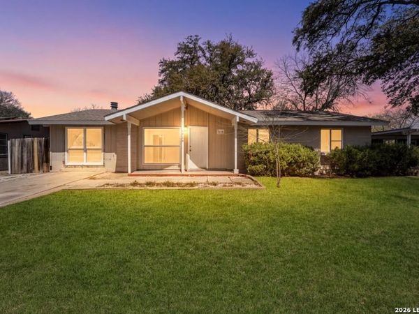 5035 Village Crest, San Antonio, TX 78218