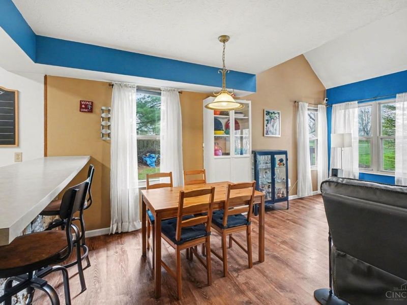 335 Amelia Olive Branch Road, Amelia, OH 45102 Photo 6