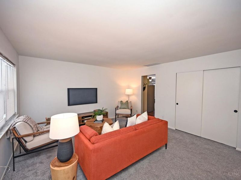 11995 Wincanton Drive, Colerain Township, OH 45231 Photo 5