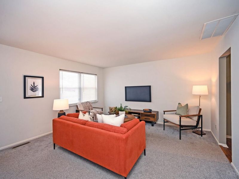 11995 Wincanton Drive, Colerain Township, OH 45231 Photo 6