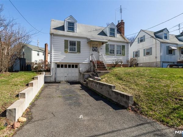 624 Scotch Plains Avenue, WESTFIELD, NJ 07090