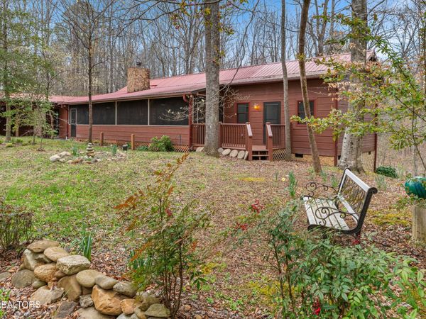3820 Saddle Brook Way, Sevierville, TN 37862