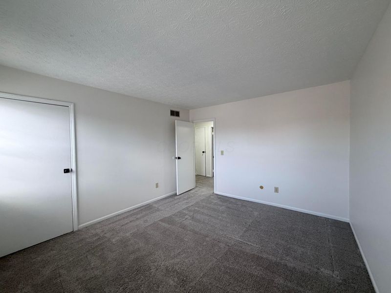 5372 Portland , Unit 57, Columbus, OH 43235 Photo 13