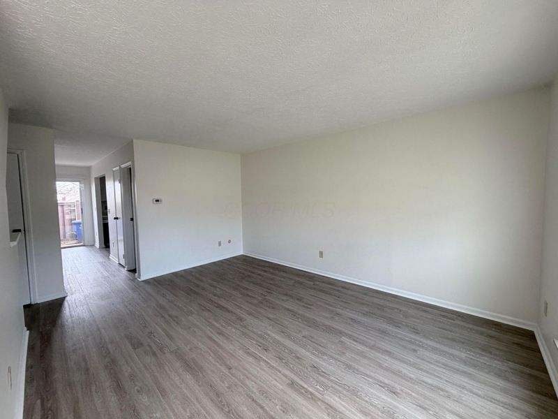 5372 Portland , Unit 57, Columbus, OH 43235 Photo 4