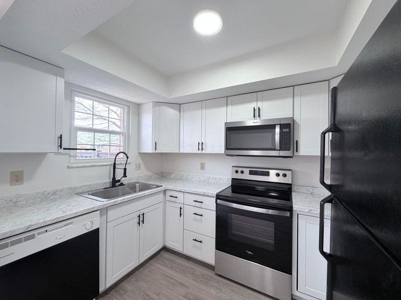 5372 Portland , Unit 57, Columbus, OH 43235 Photo 8