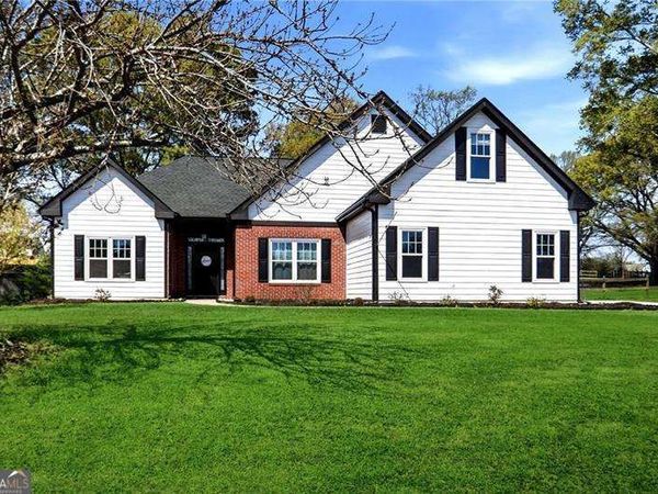 370 Olde Wick Trail, Hoschton, GA 30548