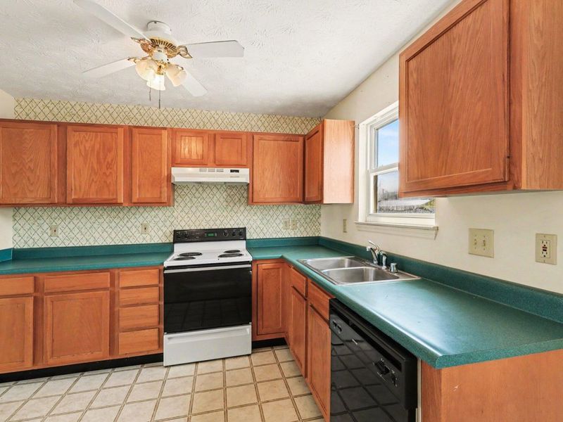 395 Barley Circle, Crittenden, KY 41030 Photo 5