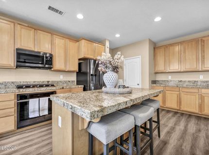 490 Luciana Drive, Reno, NV 89521 Photo