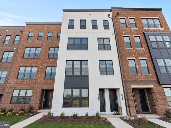 22395 CLAUDE MOORE DRIVE, ASHBURN, VA 20148