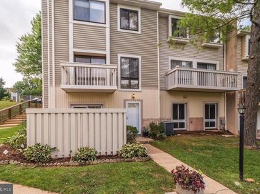 7938 BENTLEY VILLAGE DRIVE, Unit 32C, SPRINGFIELD, VA 22152