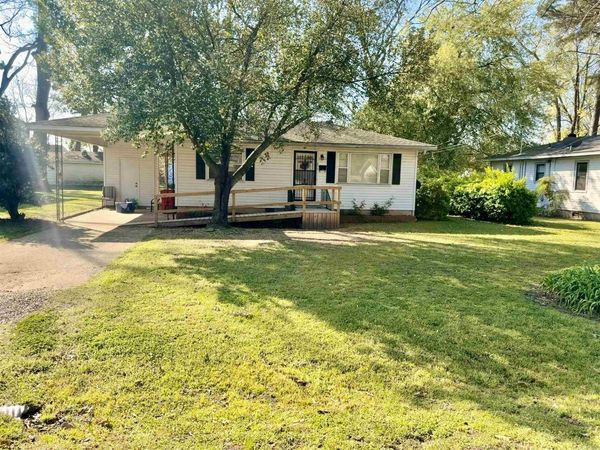 211 Rock Street, Dardanelle, AR 72834