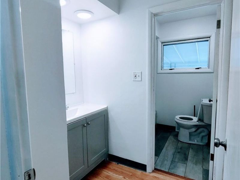 600 Eastland Avenue, Akron, OH 44305 Photo 18