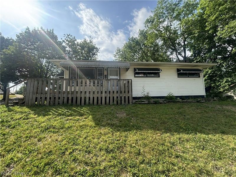 600 Eastland Avenue, Akron, OH 44305 Photo 2