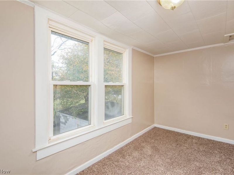 231 Windsor Street, Akron, OH 44306 Photo 8