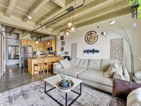 112 11th Street, Unit 203, Des Moines, IA 50309