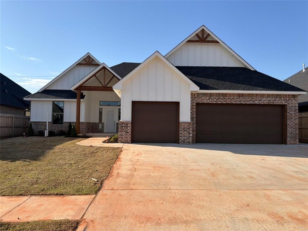 10428 SW 51st Street, Mustang, OK 73064 Main Photo