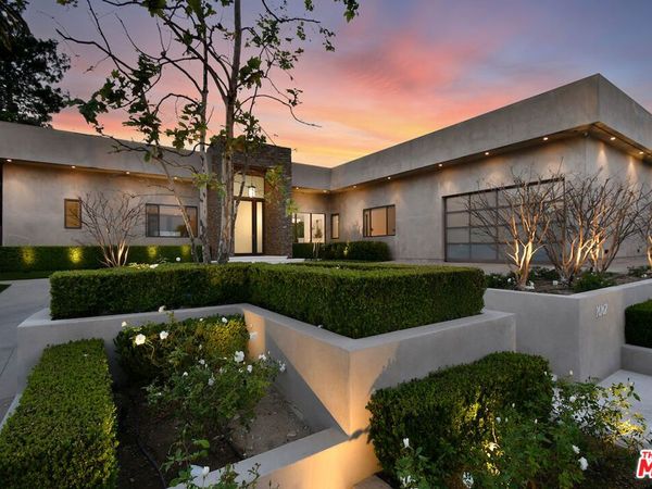 16167 Royal Oak Road, Encino, CA 91436