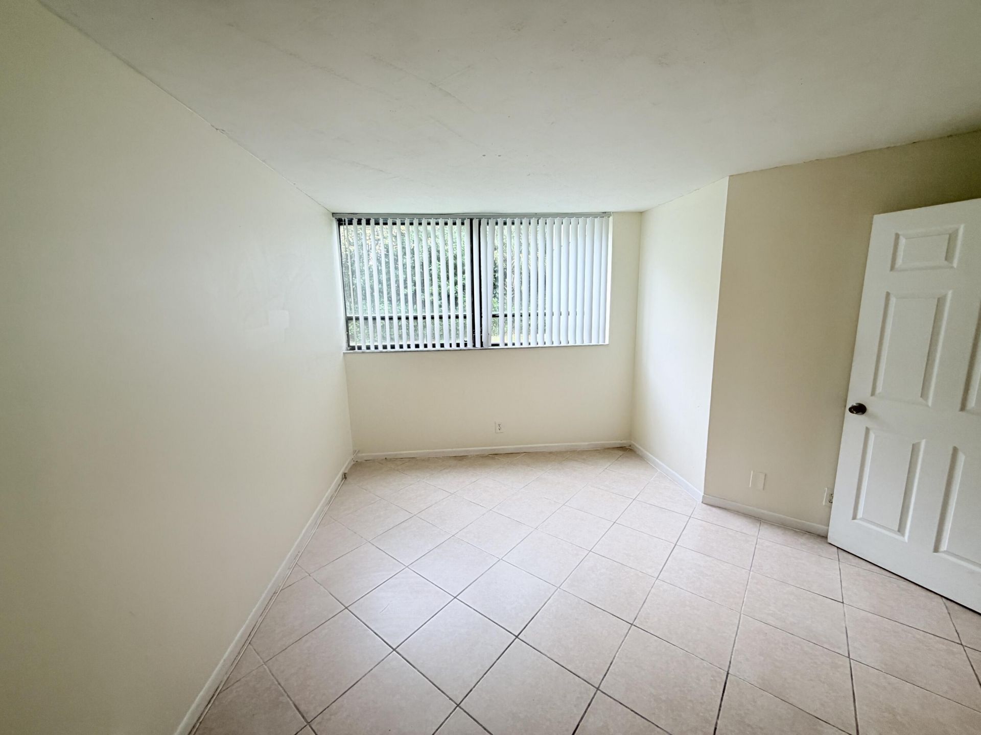2000 N Congress Avenue, Unit 103, West Palm Beach, FL 33401 Photo