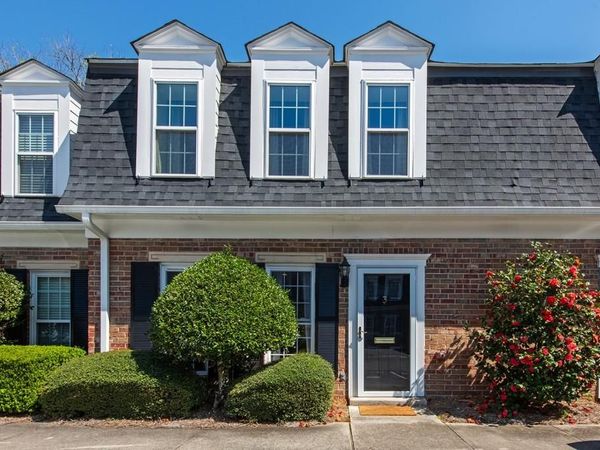3 Surry County Place NW, Atlanta, GA 30318